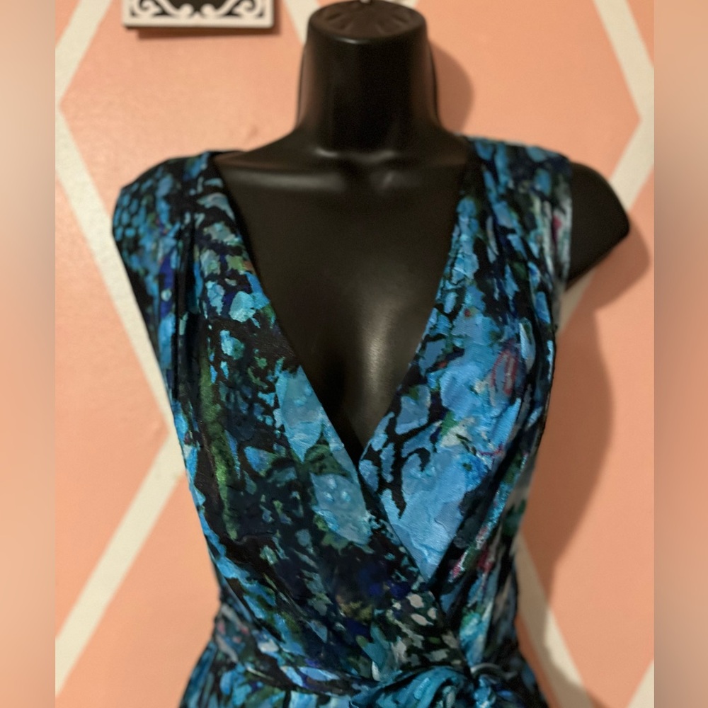 Tahari Jade Animal Wave Color Maxi Dress - Picture 10 of 14